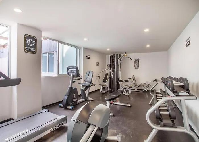 Corazon De Condesa 3 Departamentos - 200mbps Wifi, Roof, Gym 4*